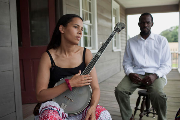 Rhiannon Giddens et Justin Robinson de Carolina Chocolate Drops